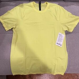 Lululemon metal vent tech short sleeve BNWT